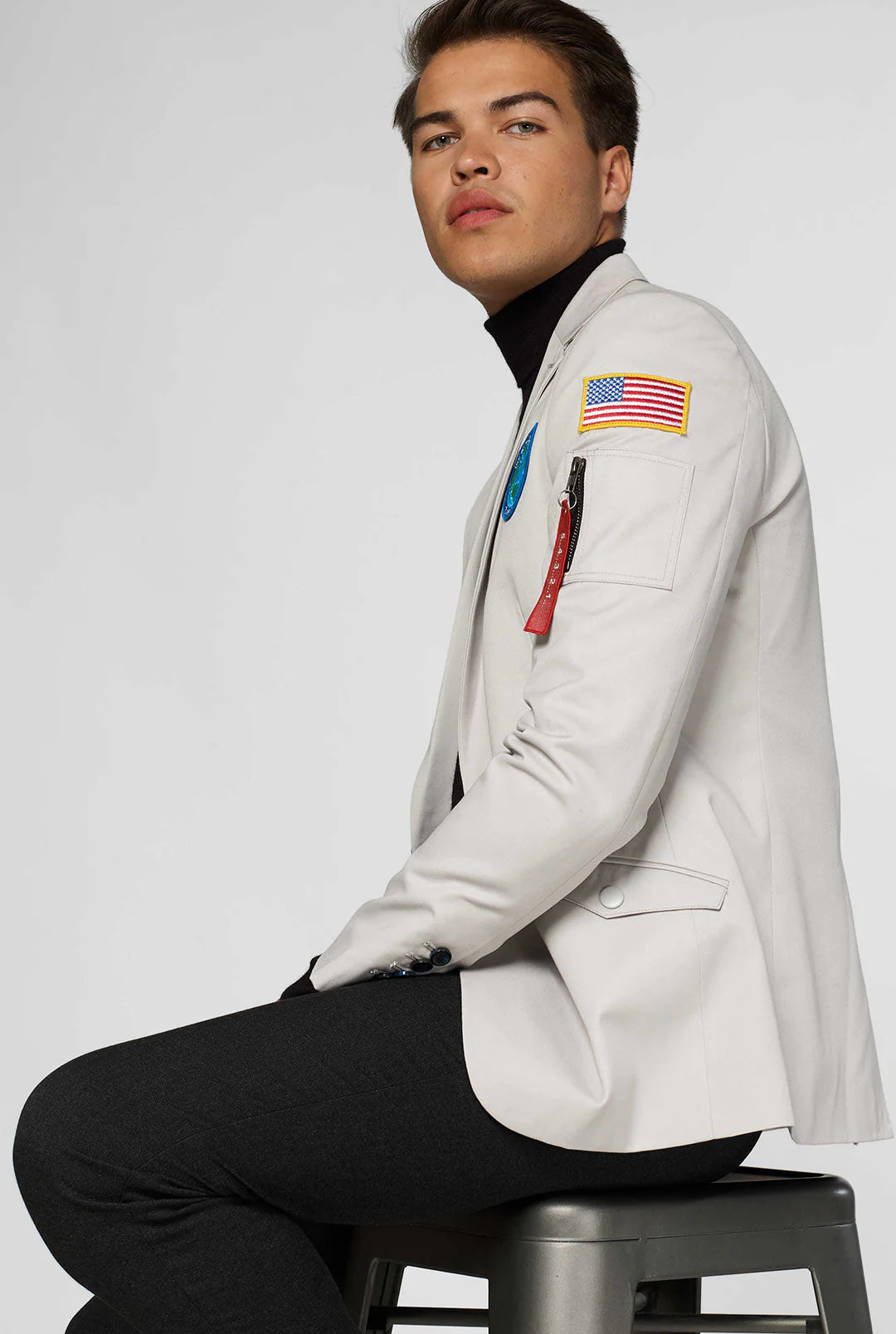 Outer Space - Astronaut - Space Grey - Image 4